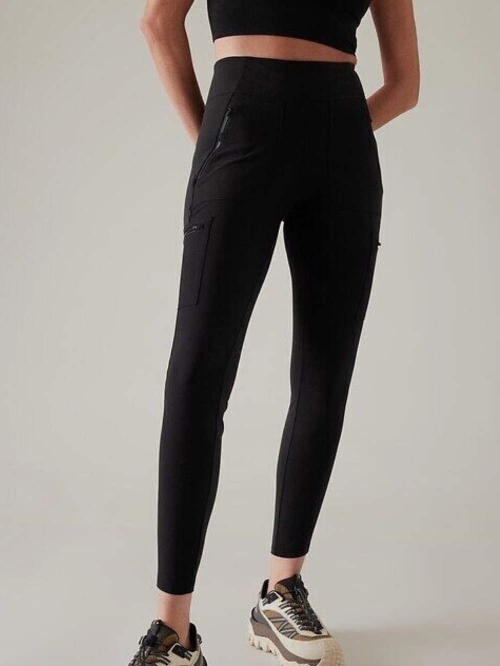 Athleta / Highline Hybrid Cargo Tight